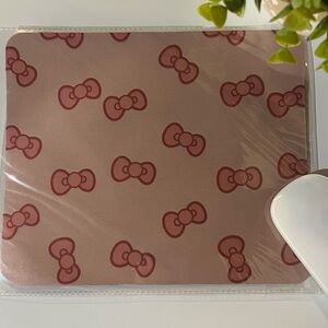 Pink Bow Pattern Mouse Pad